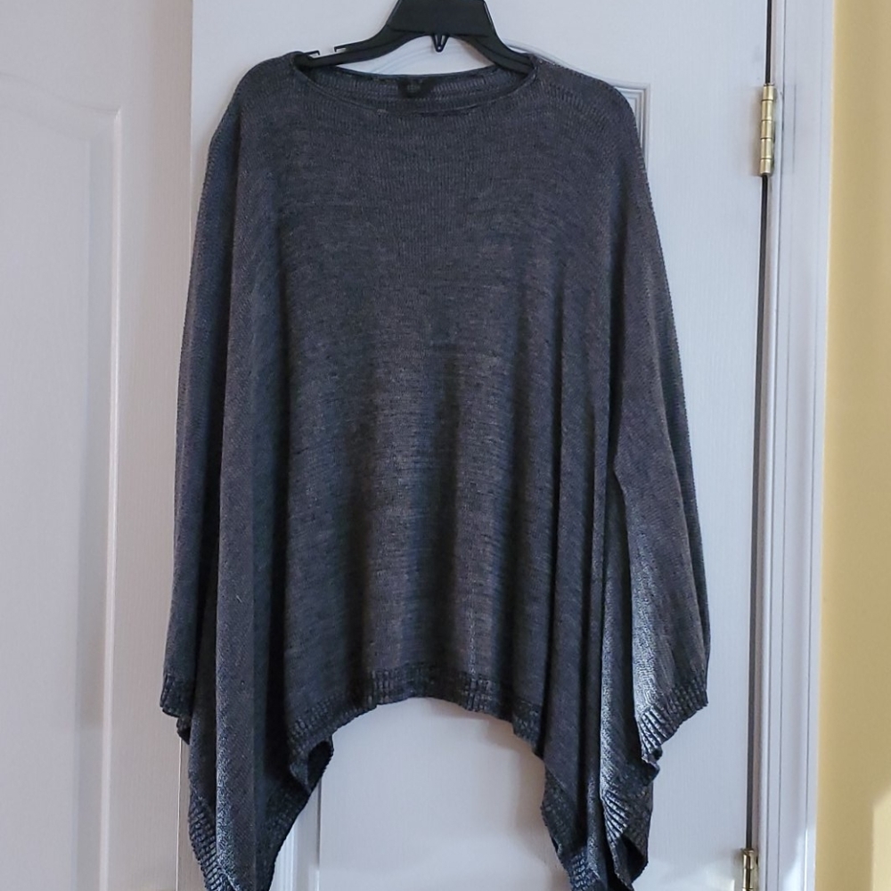 Lululemon Shawl - Ladies Large